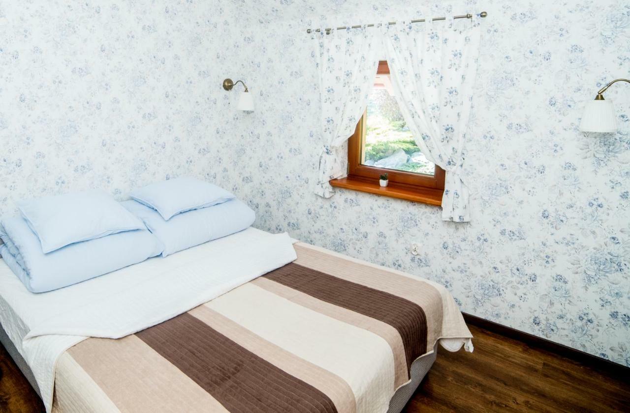 Apartamenty Romanowka Raszow Экстерьер фото